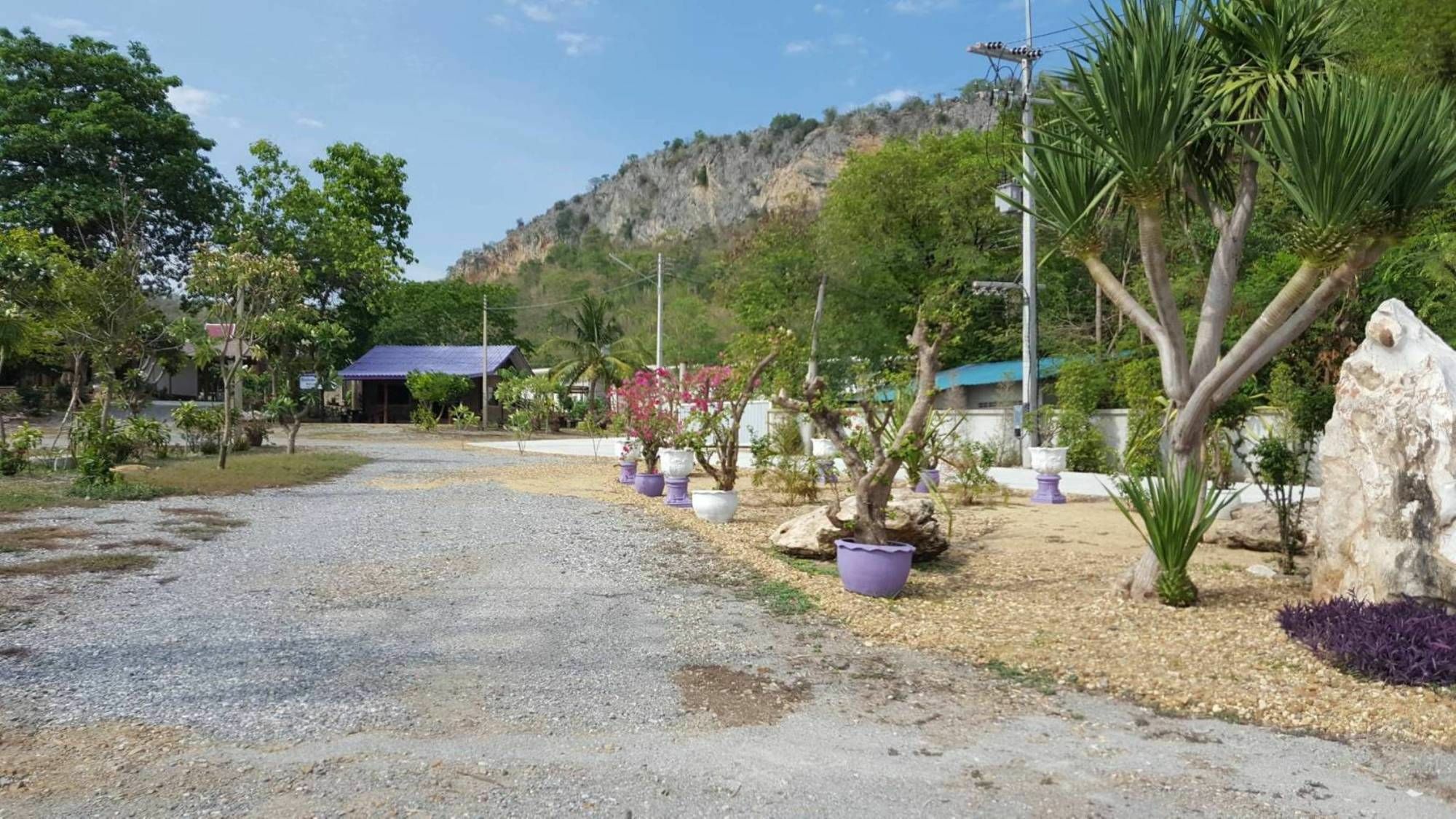 Phurang Hill Resort Kanchanaburi Exterior photo